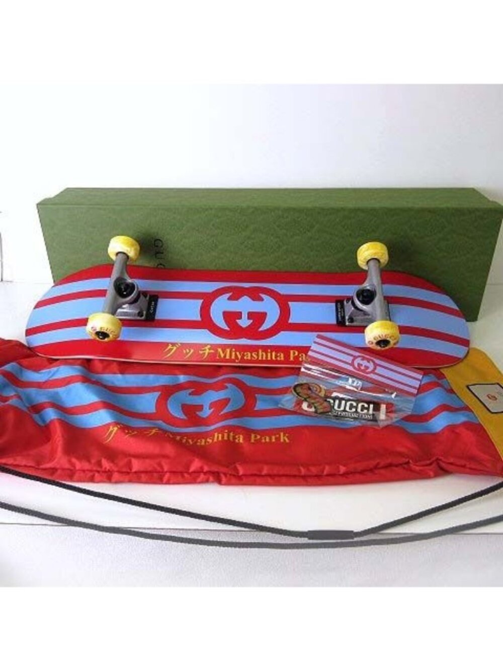 Gucci Shibuya Miyashita Park 1 Anniversary World Limited 100 Stand Skateboard